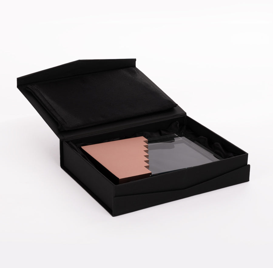 Trofeo de Acero Encobrizado y Cristal Ladder (3)