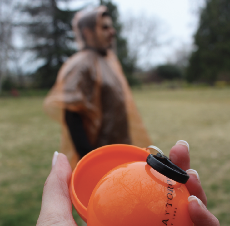 Llavero capa de lluvia (1)