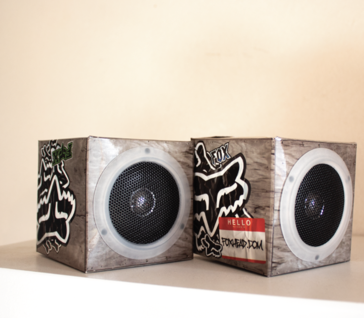 Parlantes armables (2)