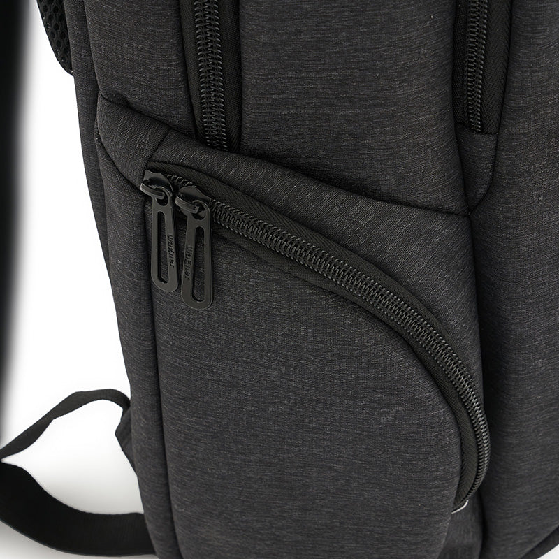 Mochila SEIN / Gris Oscuro / Gris Oscuro