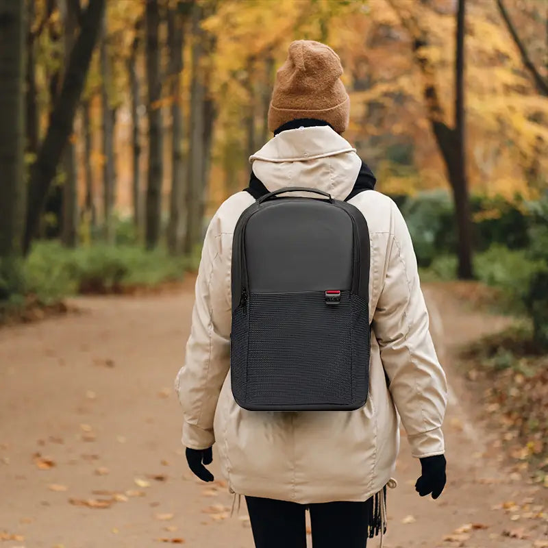 Mochila Haus / Negro / Negro