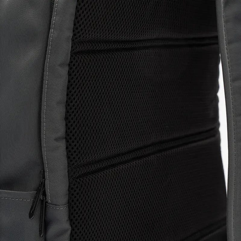 Mochila Sack / Gris Oscuro / Gris Oscuro / Poliestileno