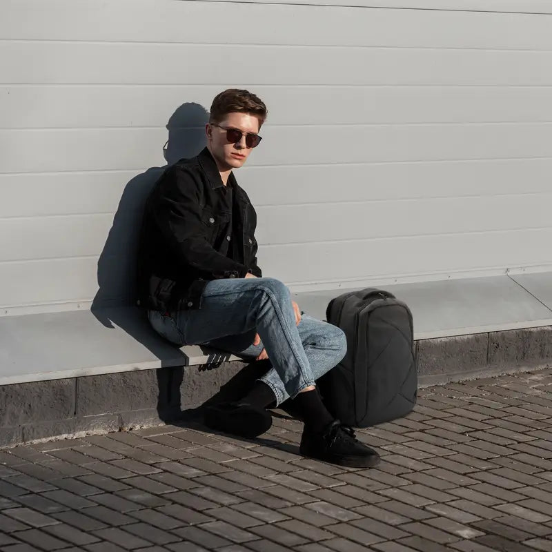 Mochila SEIN / Gris Oscuro / Gris Oscuro