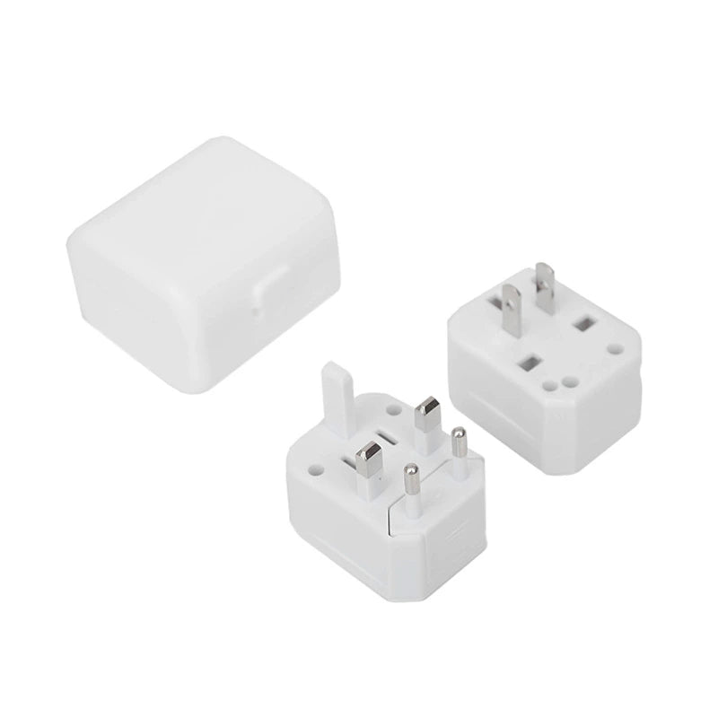 World Travel Adaptor / Blanco / Blanco