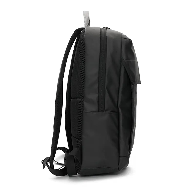 Mochila Laufen / Negro / Negro / Poliestileno