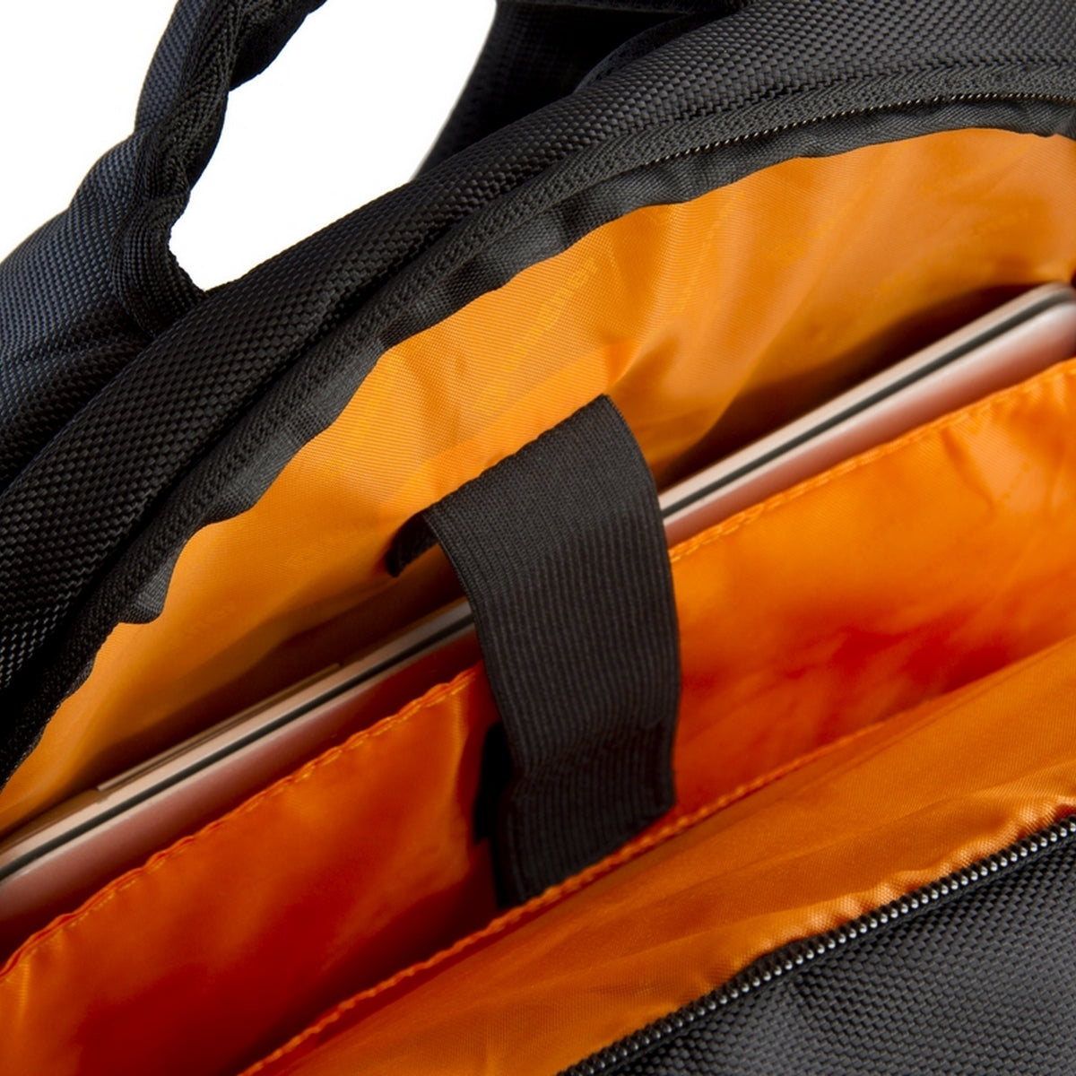 Mochila Osten / Negro / Negro