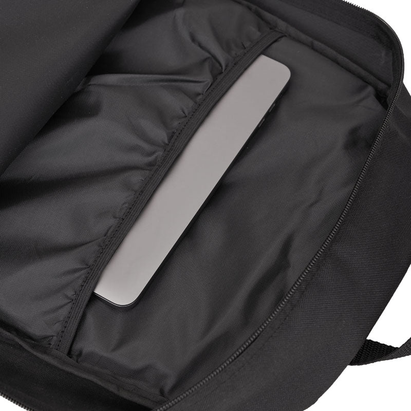 Mochila Avenue / Negro / Negro